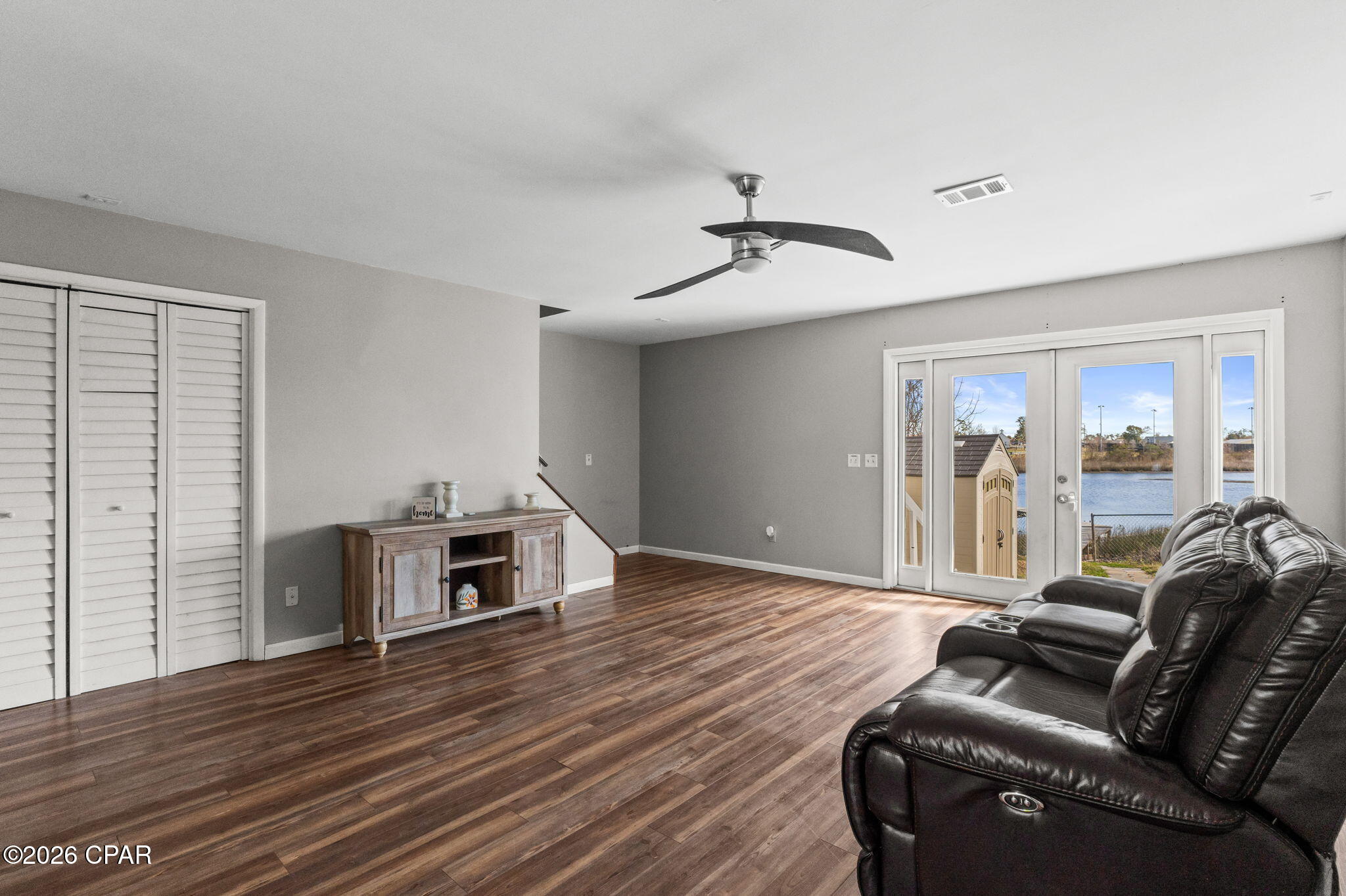 Image 9 For 533 Berthe Avenue