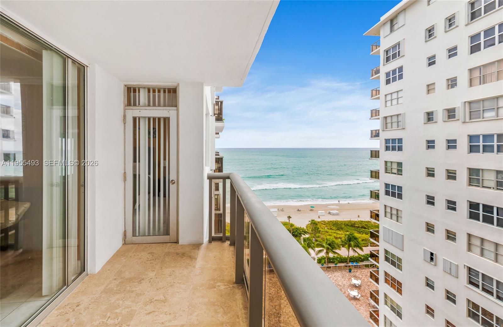 Maison Grande Condo