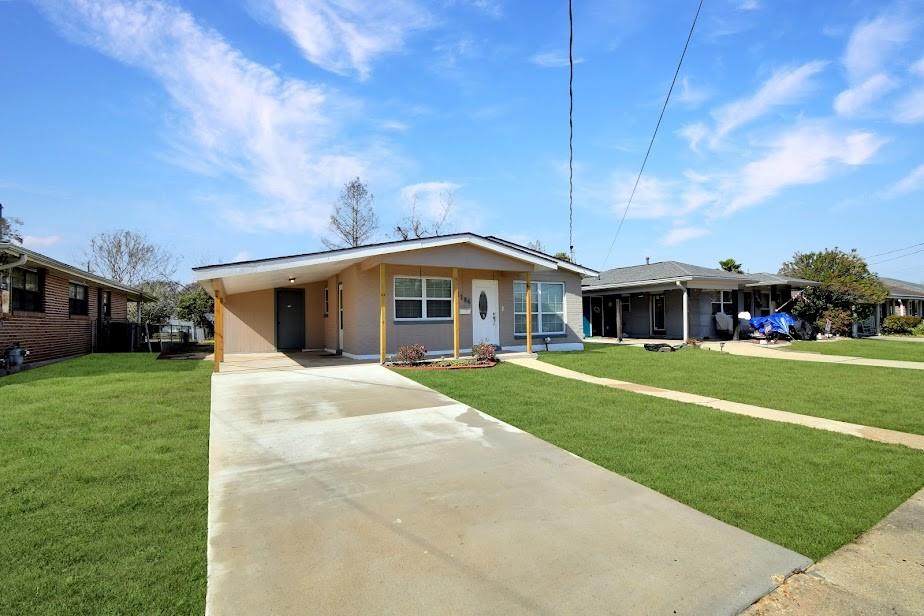 Homes for sale in Metairie, LA | 1104 Trudeau Dr, Metairie, LA 70003 | MLS# 2540805