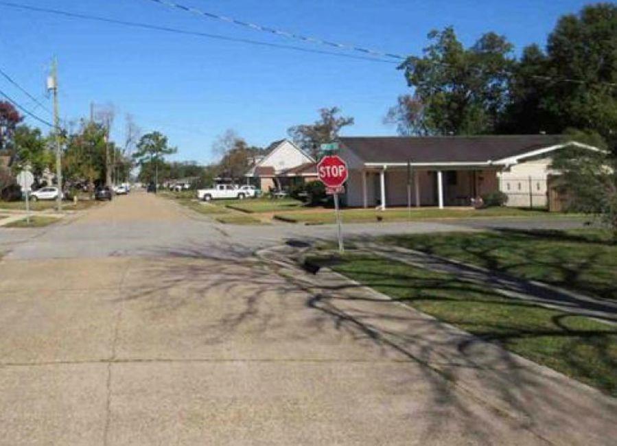 Homes for sale in Kenner, LA | 1117 Taylor St, Kenner, LA 70062 | MLS# 2540901