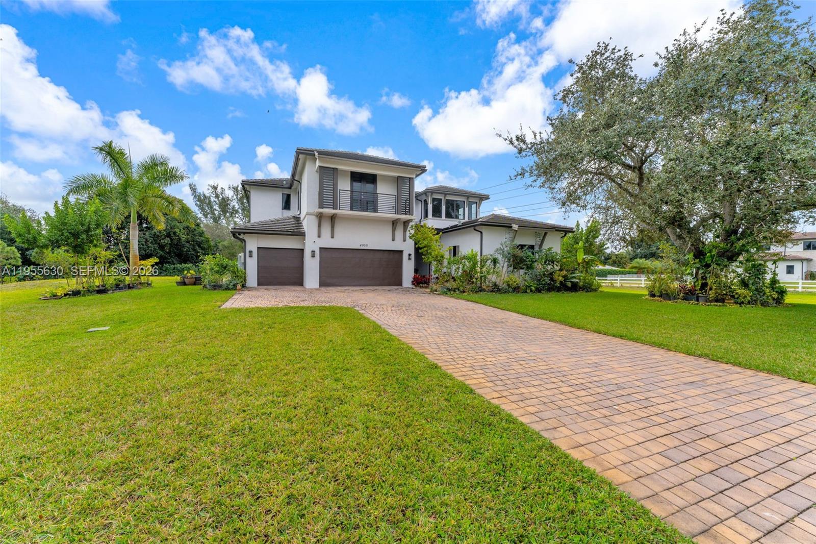 Homes for sale in Southwest Ranches, FL | 4950 Sw 158Th Ave, Southwest Ranches, FL 33331 | MLS# A11955630