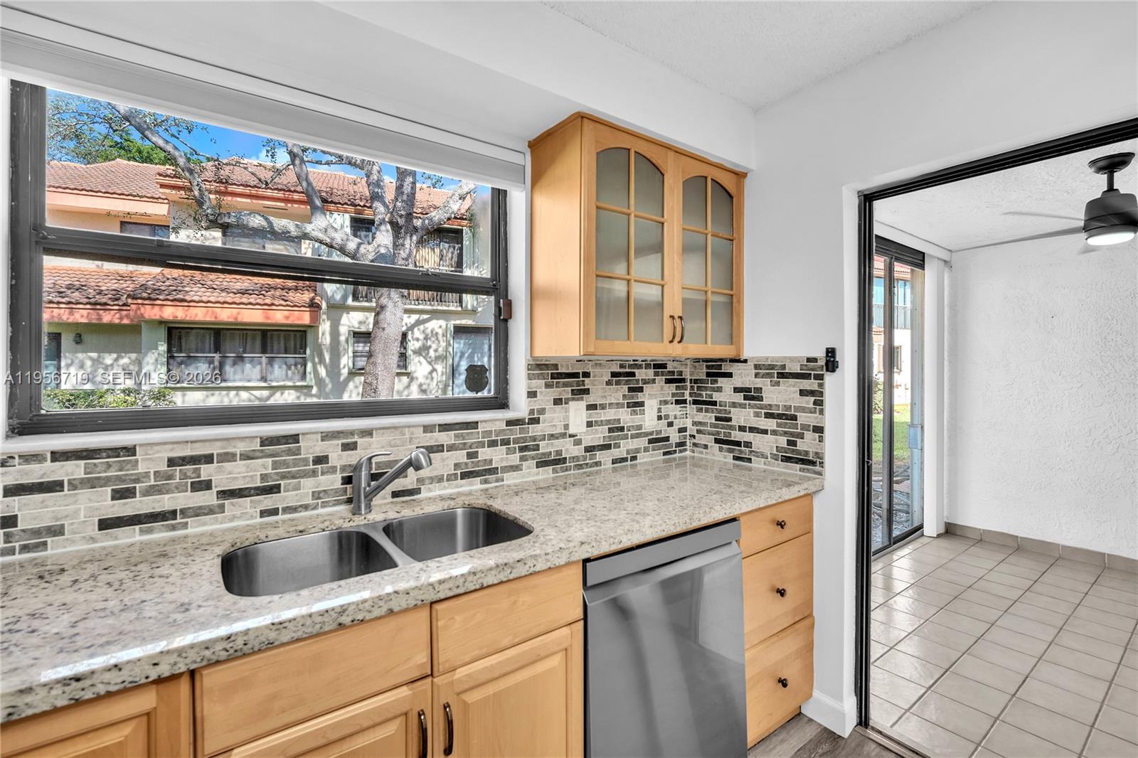 Emerald Oaks 2 Condo