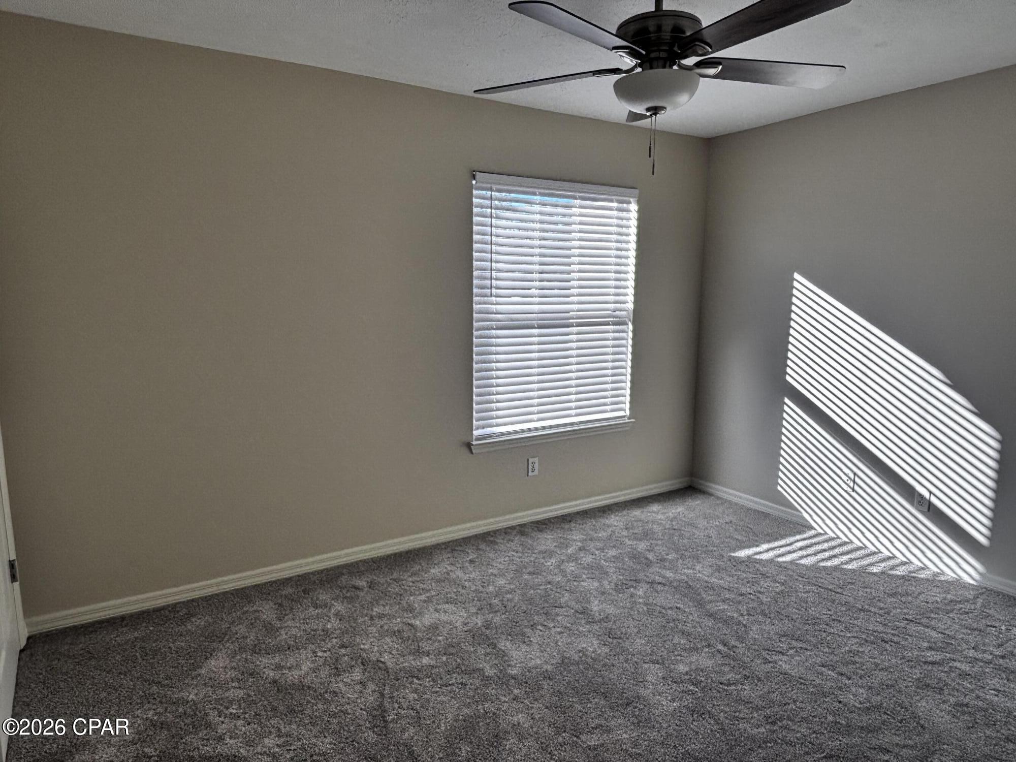 Image 12 For 6588 Harbour Boulevard