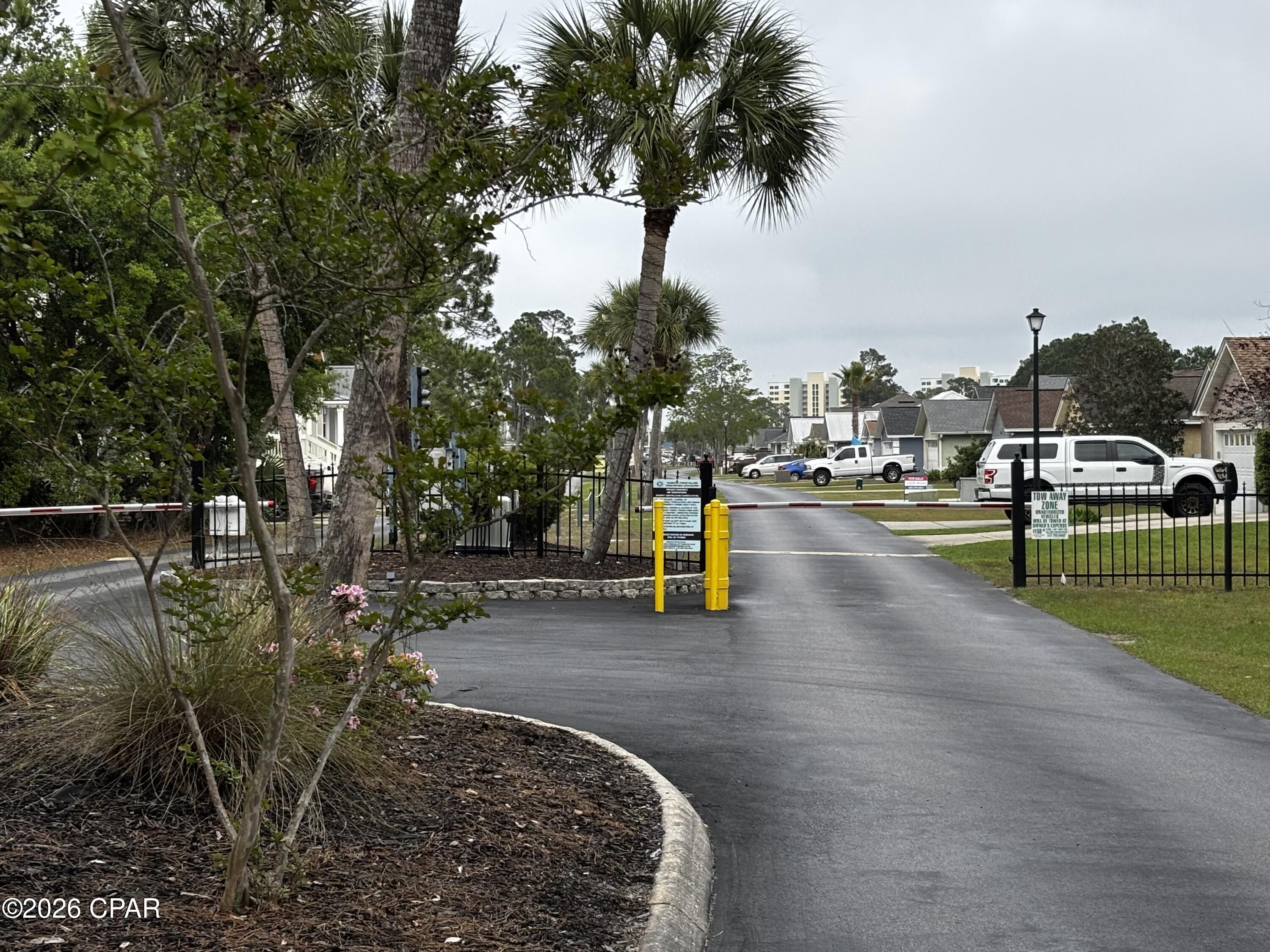 Image 3 For 6588 Harbour Boulevard