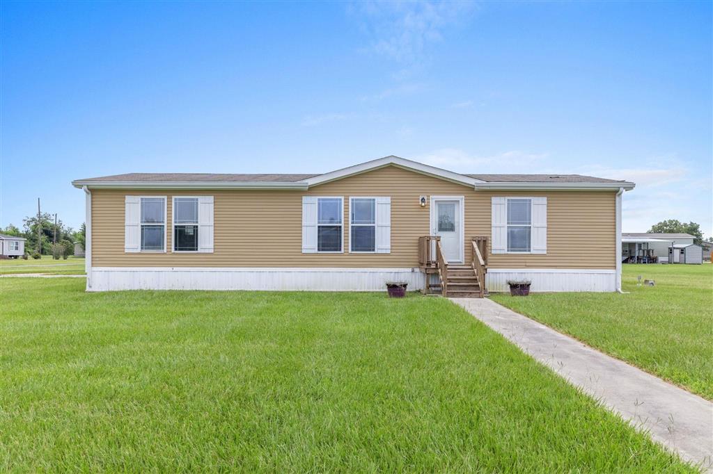 1260 N Bridlewood Dr Drive