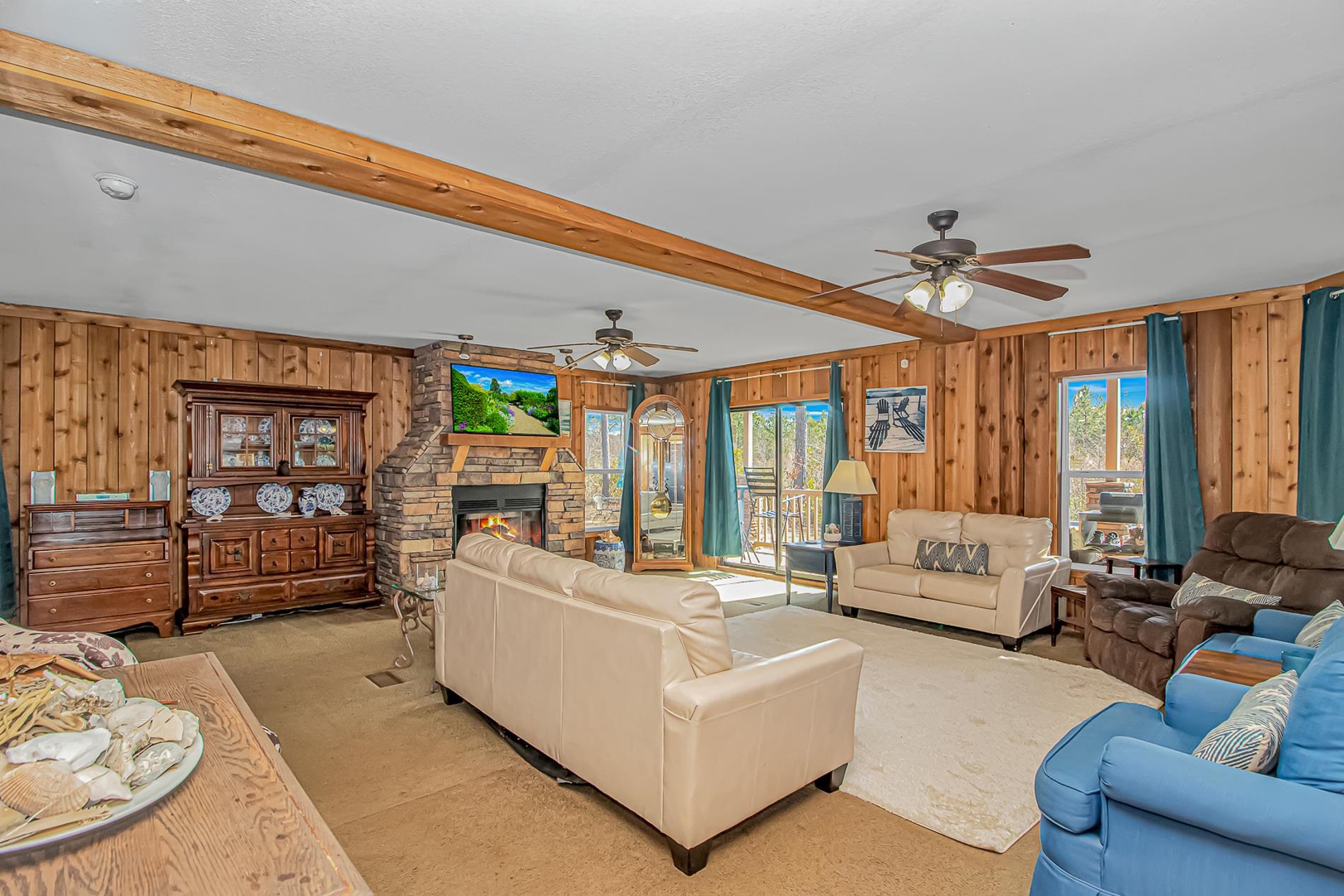 81 Silver Pond Ln 