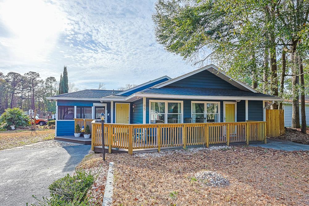 95 Channing Dr. Little River, SC 29566