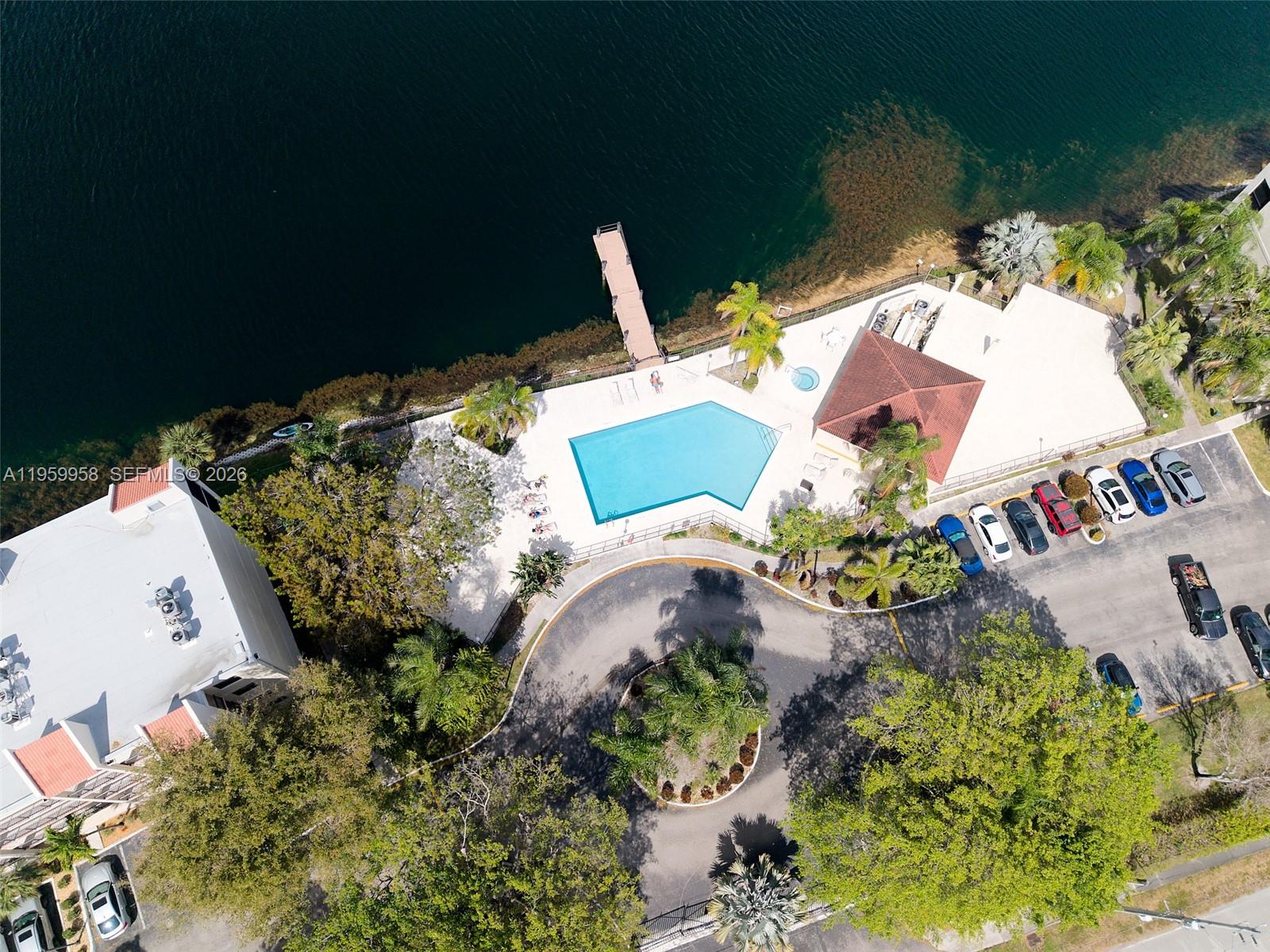 Waterfront views and dock access at 116 Lake Emerald Dr - Condo in Oakland Park
