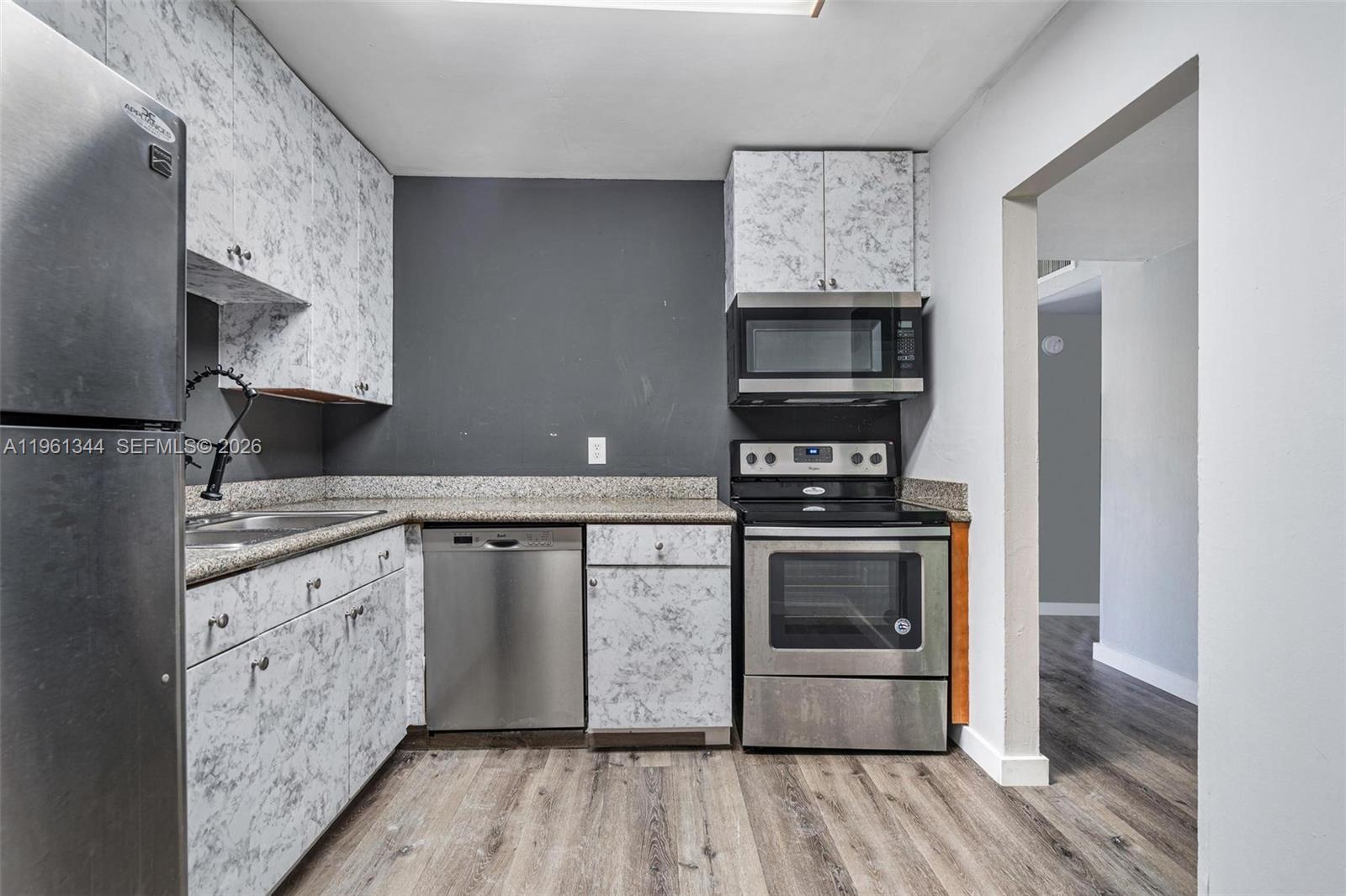 Property photo # 7