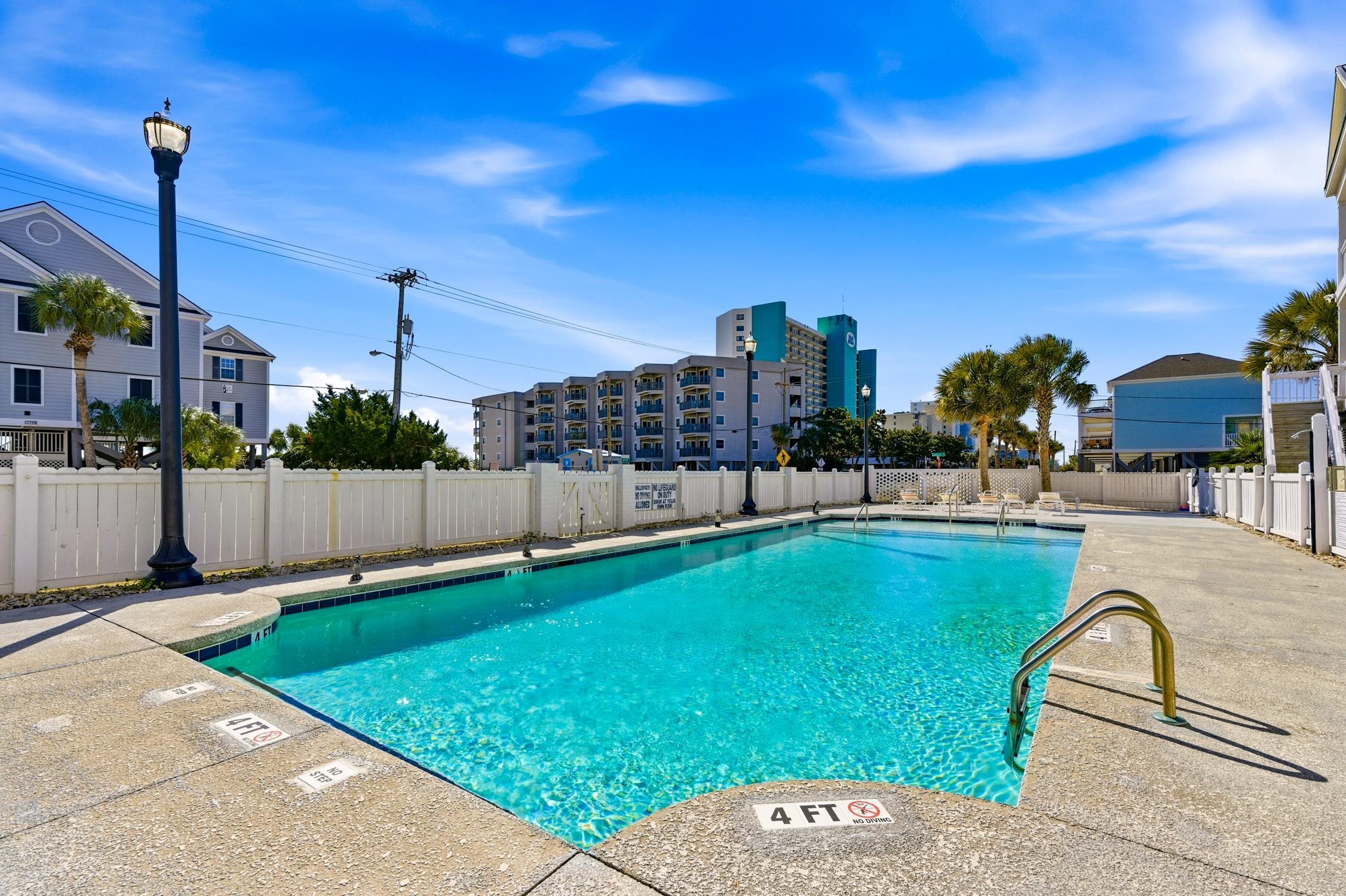 1411-3 N Waccamaw Dr. 