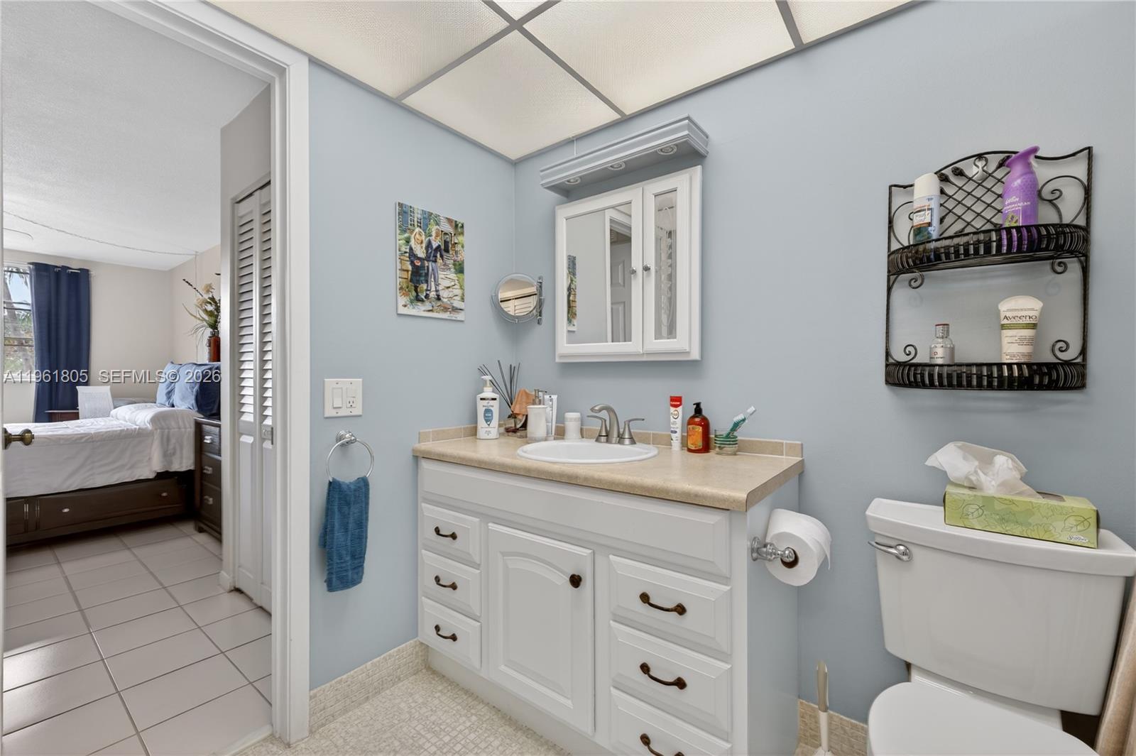 Homes for sale in Lauderdale Lakes, FL | 2800 Nw 47Th Ter #205B, Lauderdale Lakes, FL 33313 | MLS# A11961805