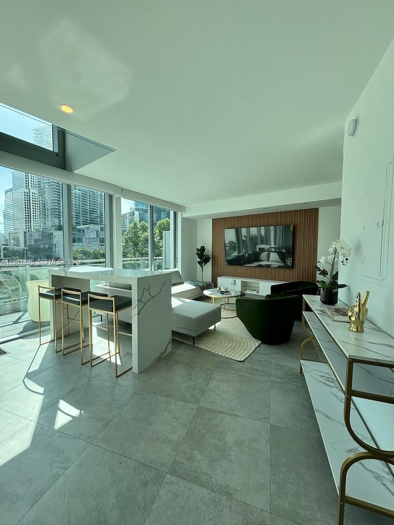 Mint Condo
