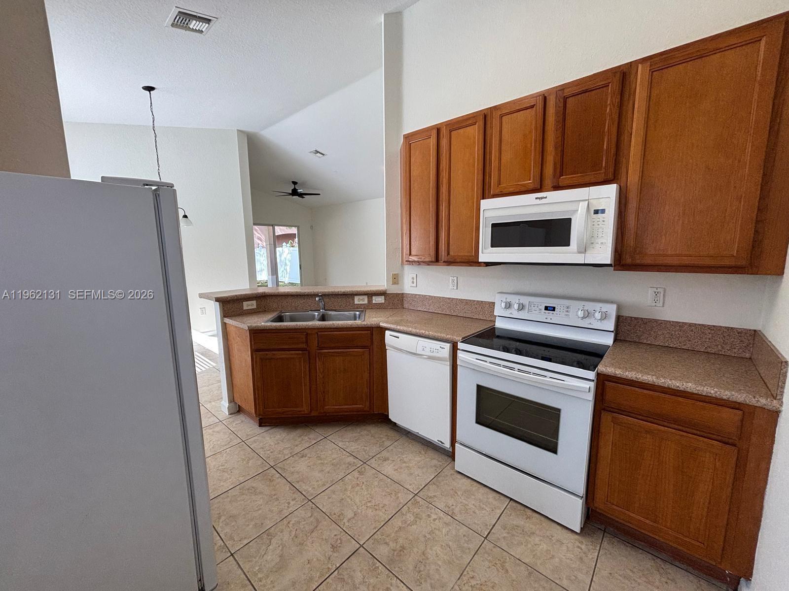 Property photo # 8