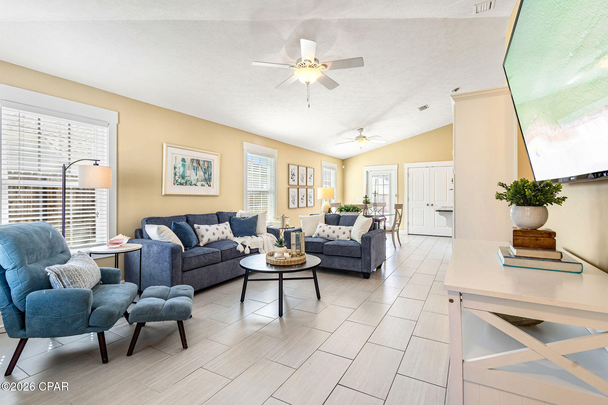 Image 10 For 233 Palm Beach Drive