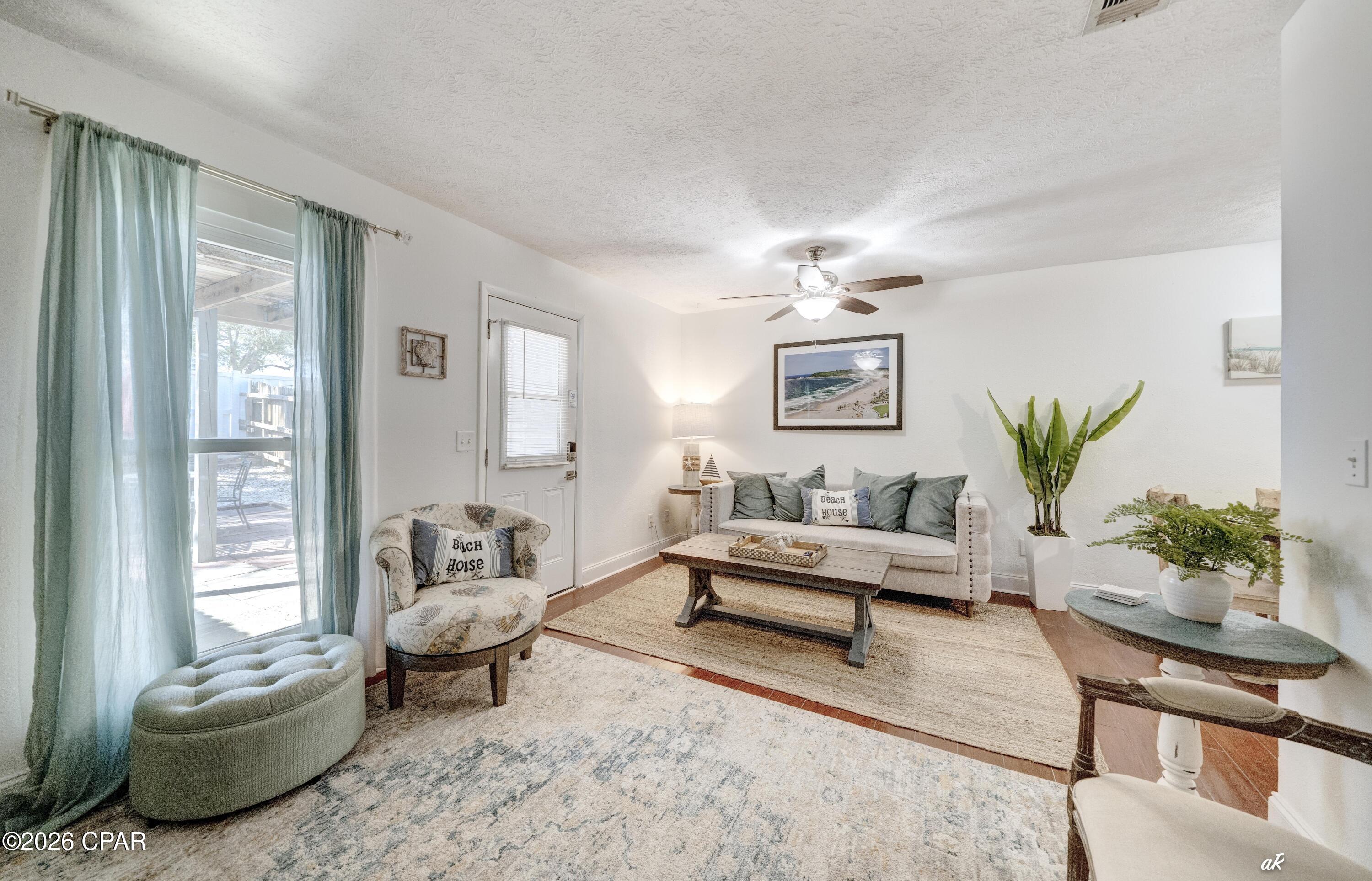 624 W Caladium Circle B