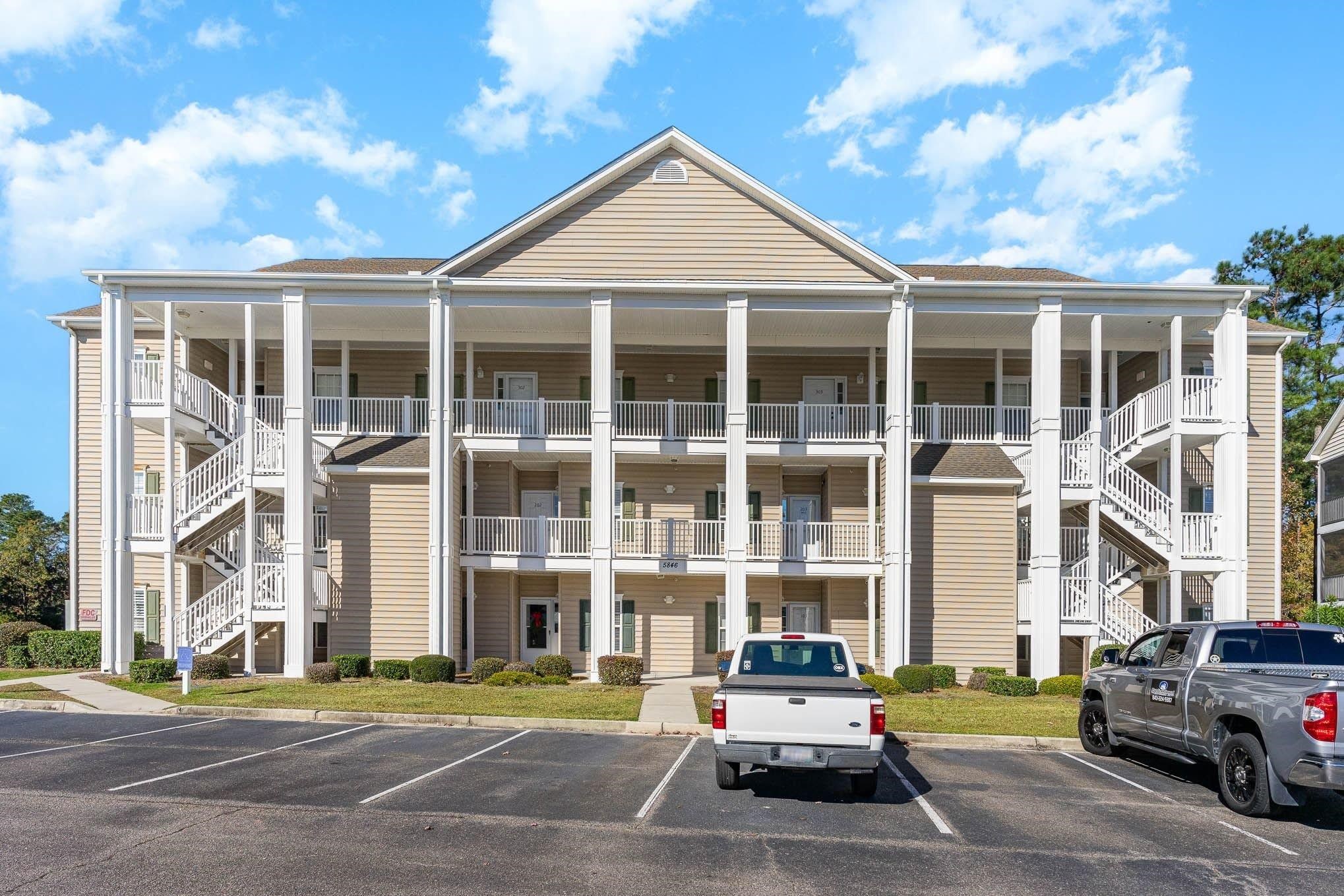 5846 Longwood Dr. UNIT #103 Murrells Inlet, SC 29576
