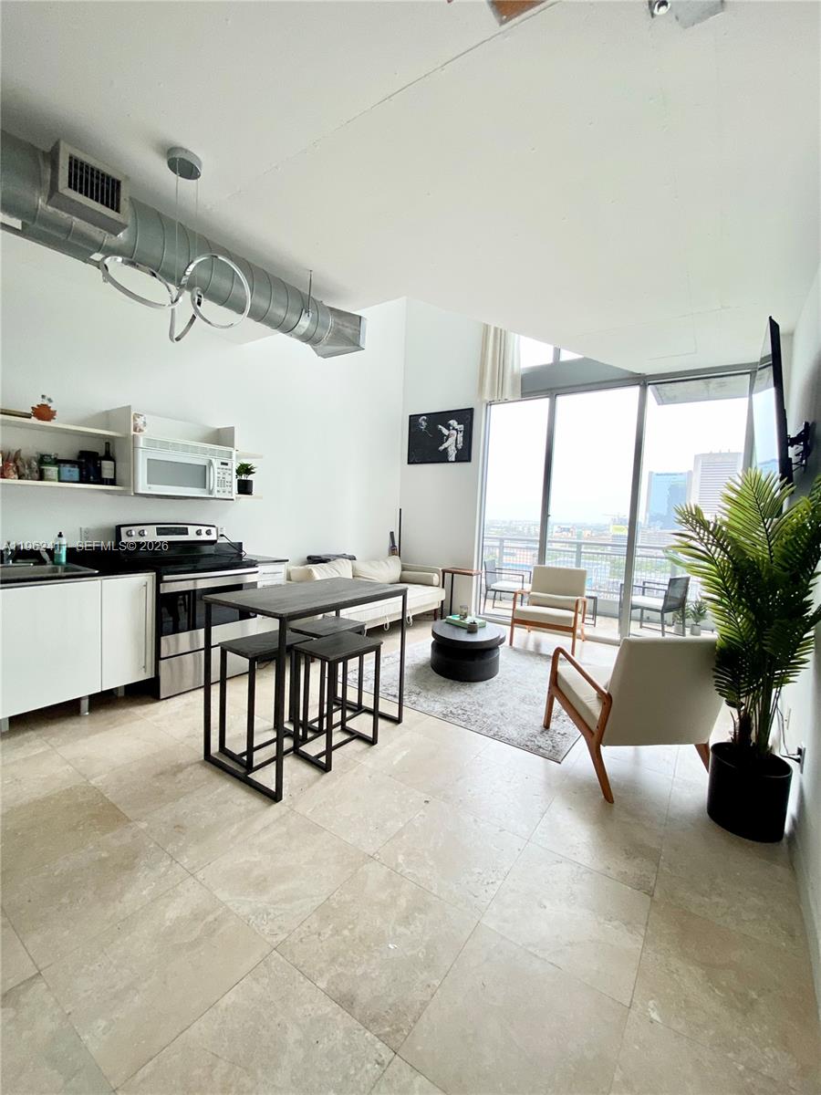 Property photo # 2