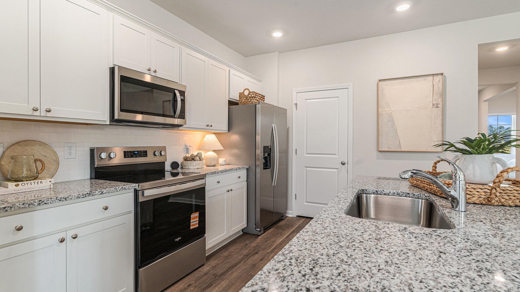 2603541 | Photo 12