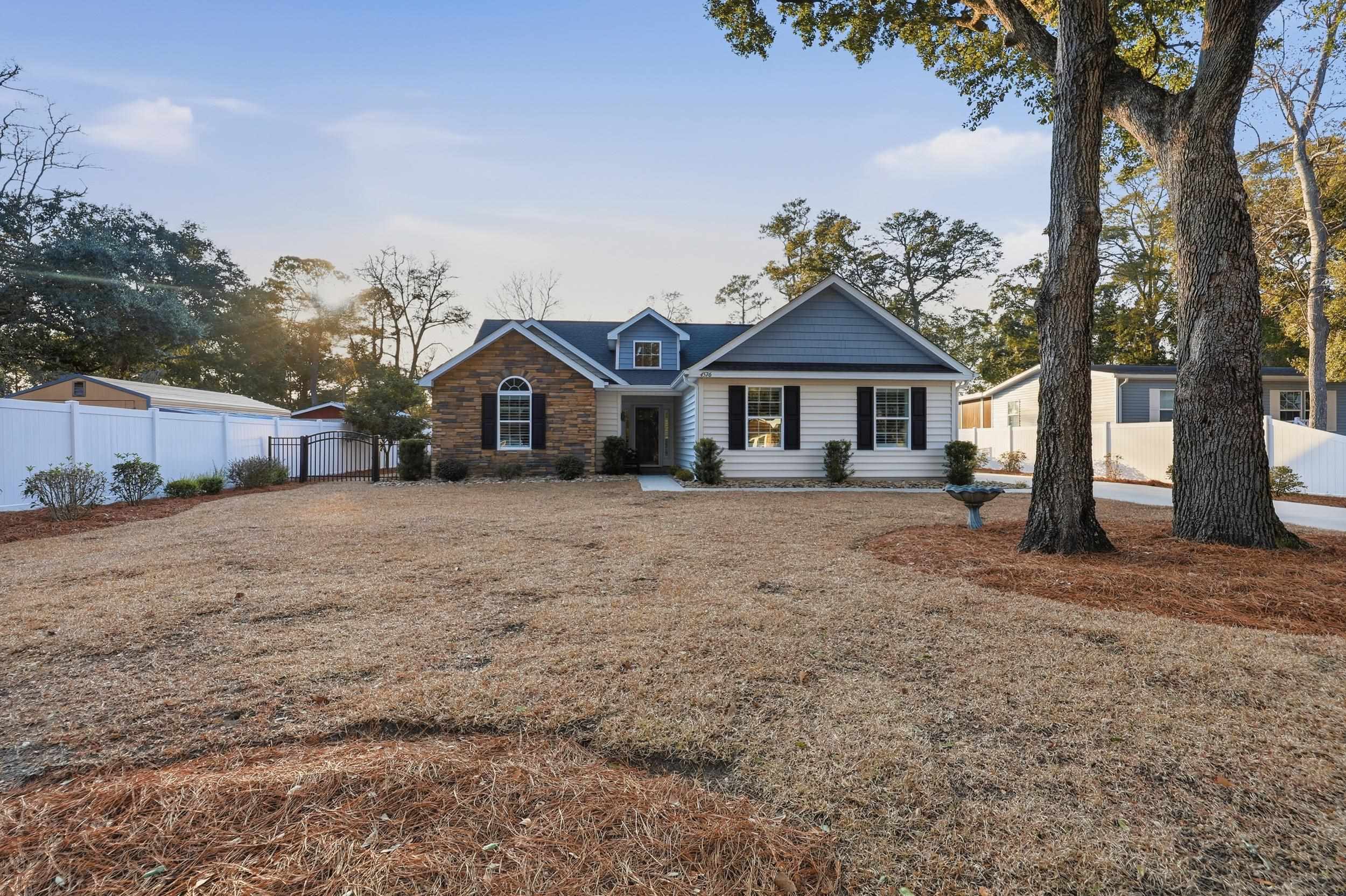 4576 Sandy Ln. Murrells Inlet, SC 29576