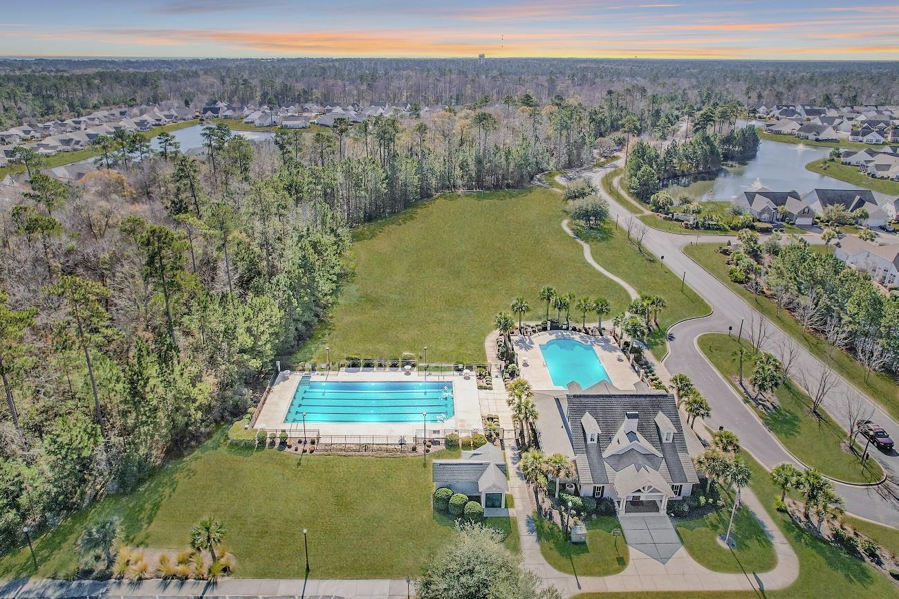 715 Botany Loop 