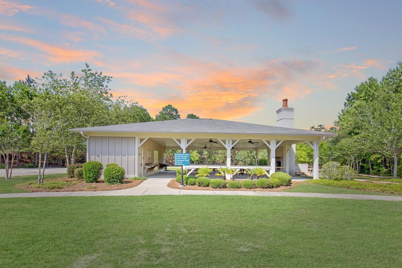 715 Botany Loop 