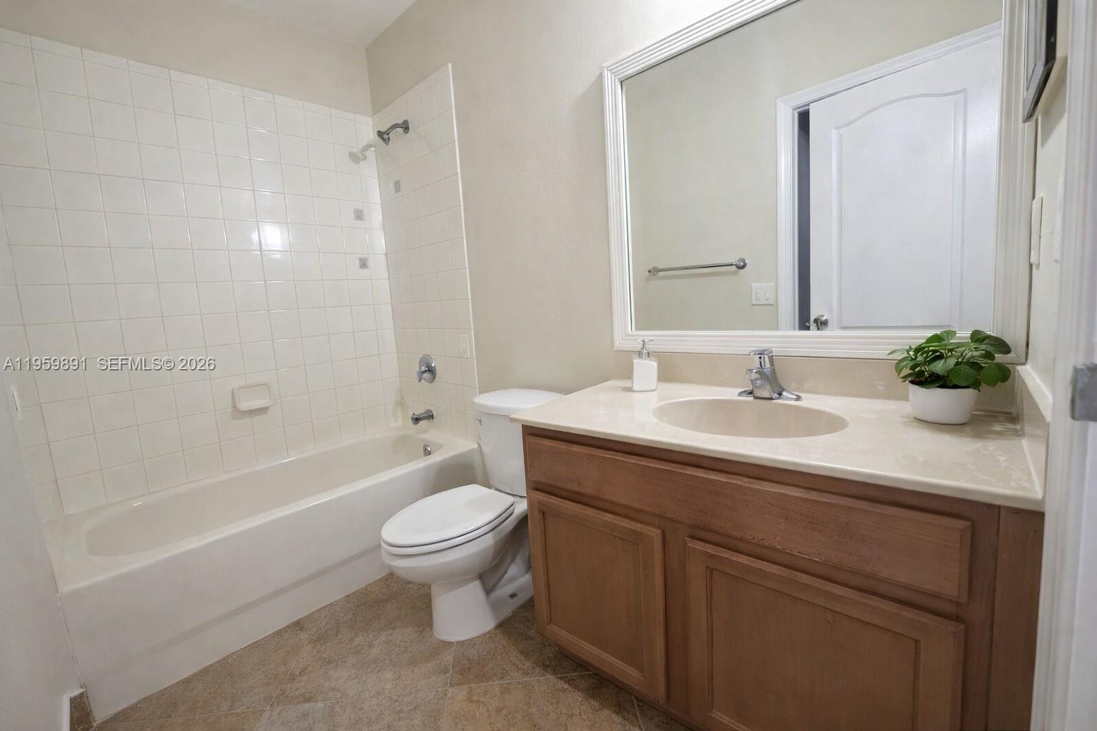 Property photo # 4