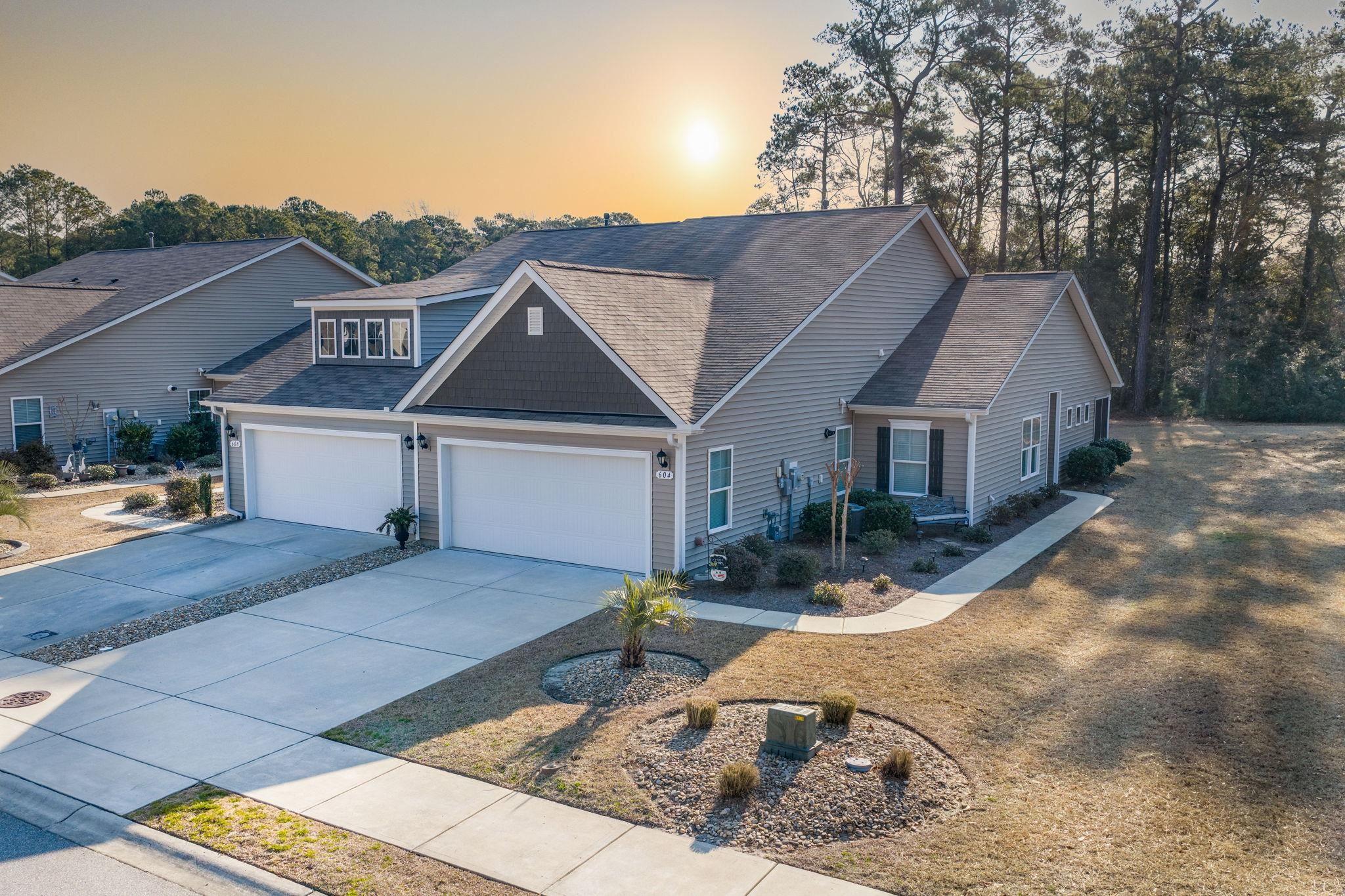 604 Wallace Dr. Little River, SC 29566