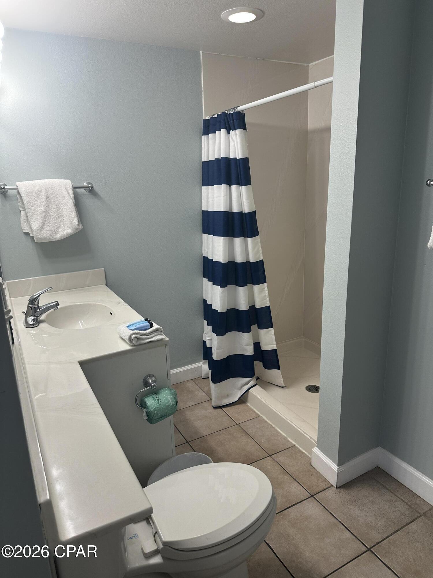 Image 14 For 9900 Thomas Drive 2029