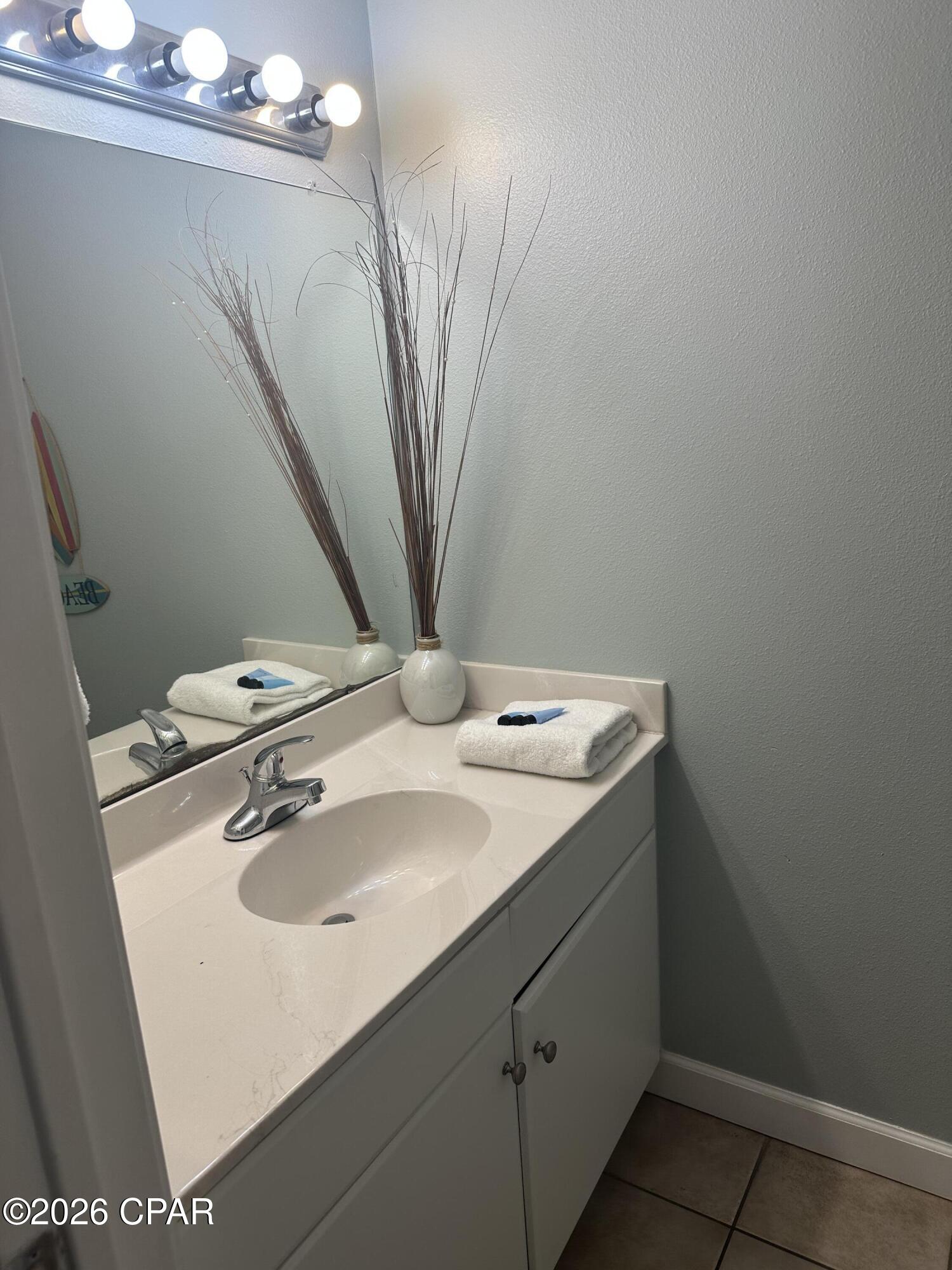 Image 20 For 9900 Thomas Drive 2029