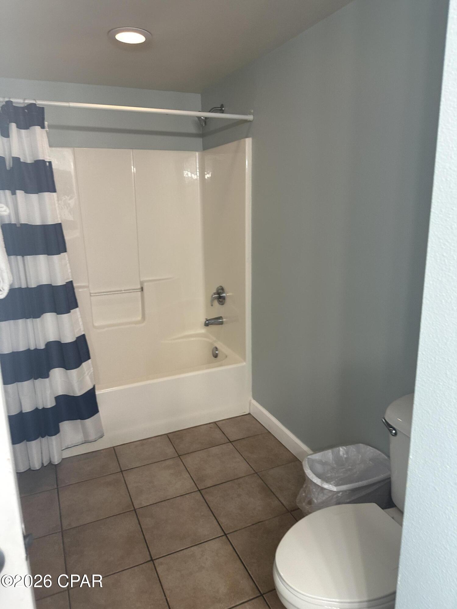 Image 23 For 9900 Thomas Drive 2029