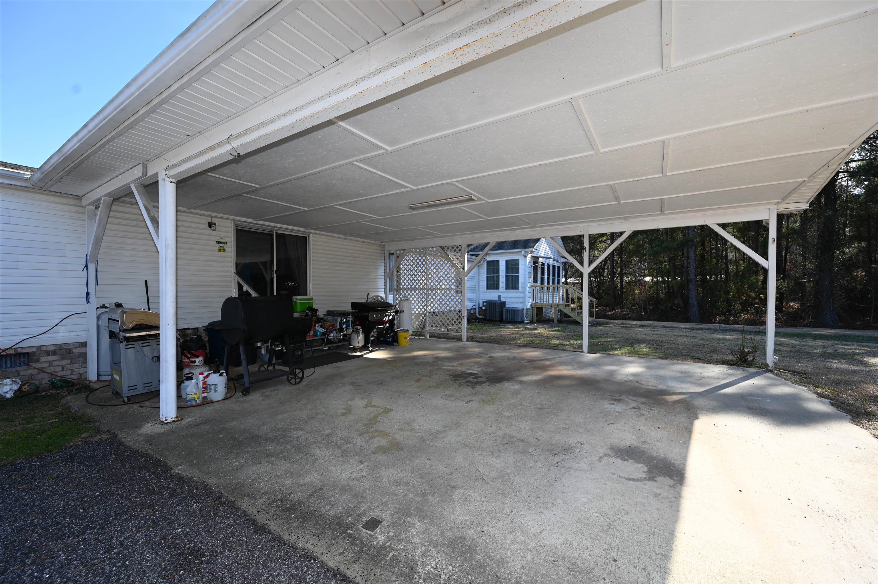 1631 Highway 646 