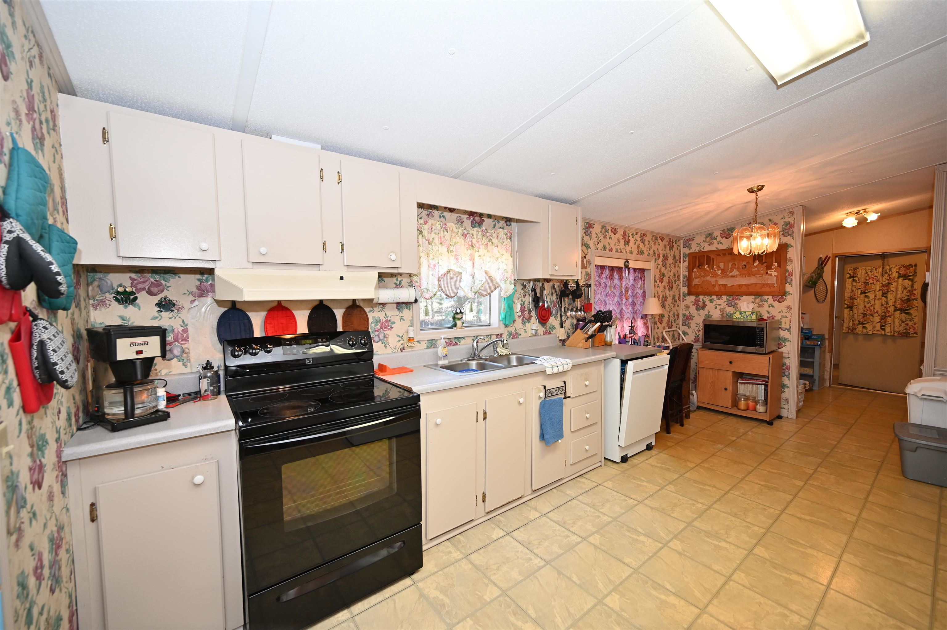 1631 Highway 646 
