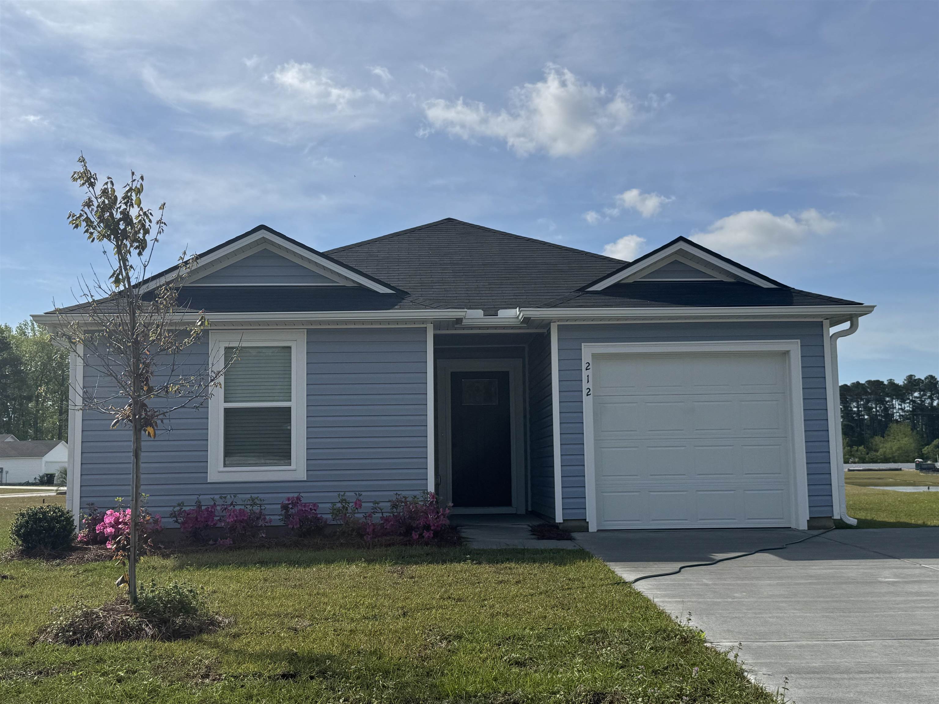 212 Birchwood Dr. Longs, SC 29568