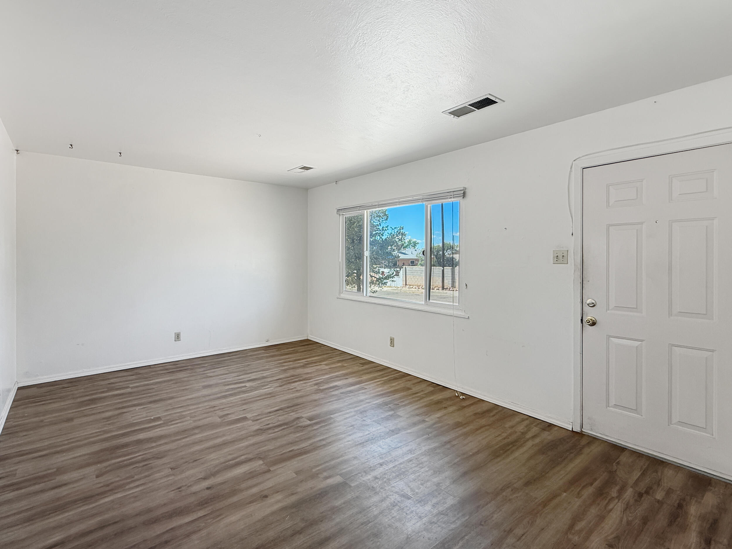 Homes for sale in Albuquerque, NM | 9620 Aspen Ave Ne, Albuquerque, NM 87112 | MLS# 1098241