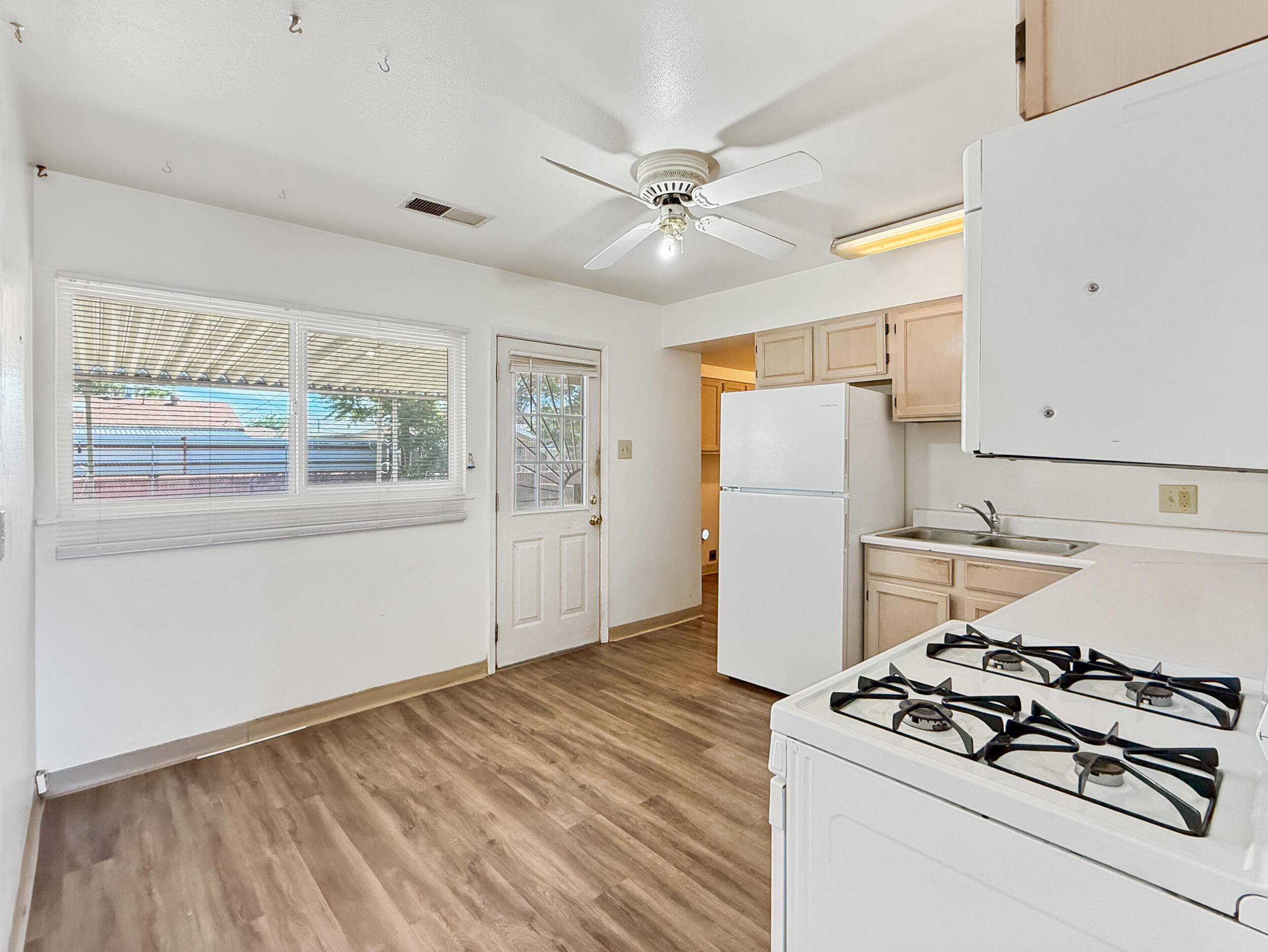 Homes for sale in Albuquerque, NM | 9620 Aspen Ave Ne, Albuquerque, NM 87112 | MLS# 1098241