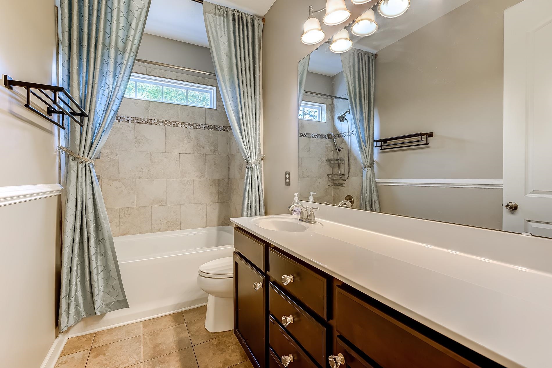 2603864 | Photo 18
