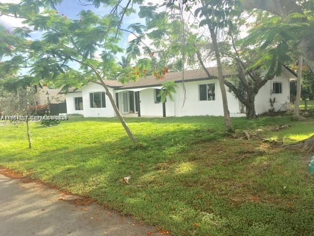 The Banyan Drive Estates