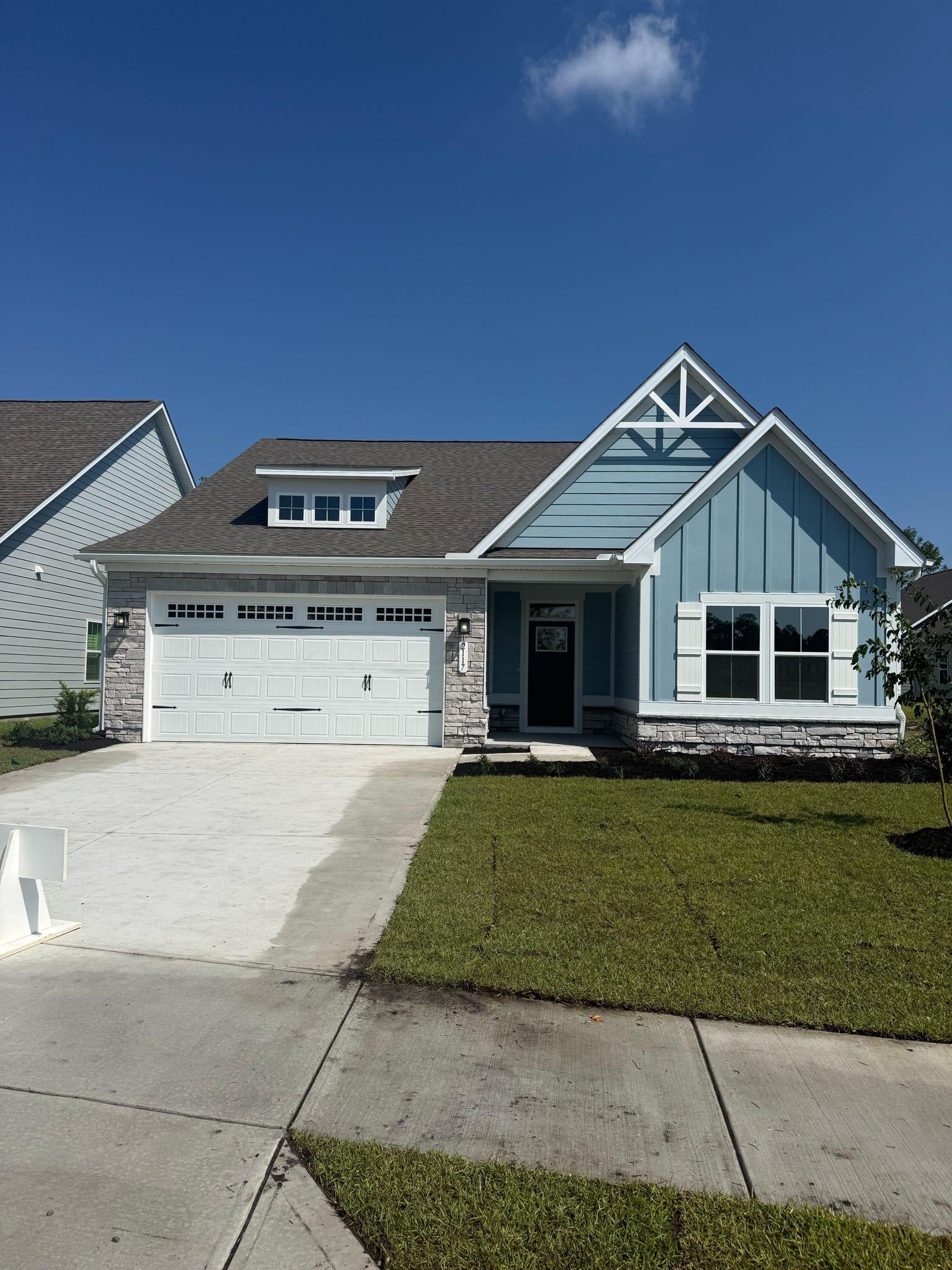 2117 Hope Pointe Dr North Myrtle Beach, SC 29582