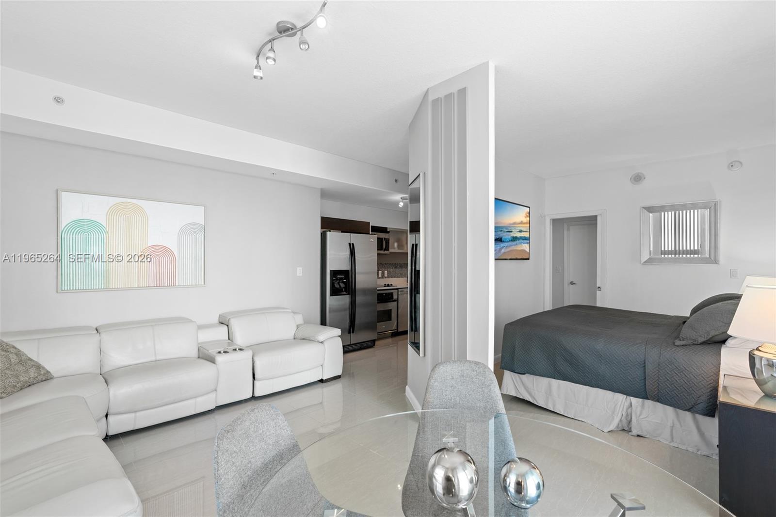Quantum On The Bay Condo