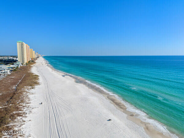 Image 45 For 35 Chateau Road