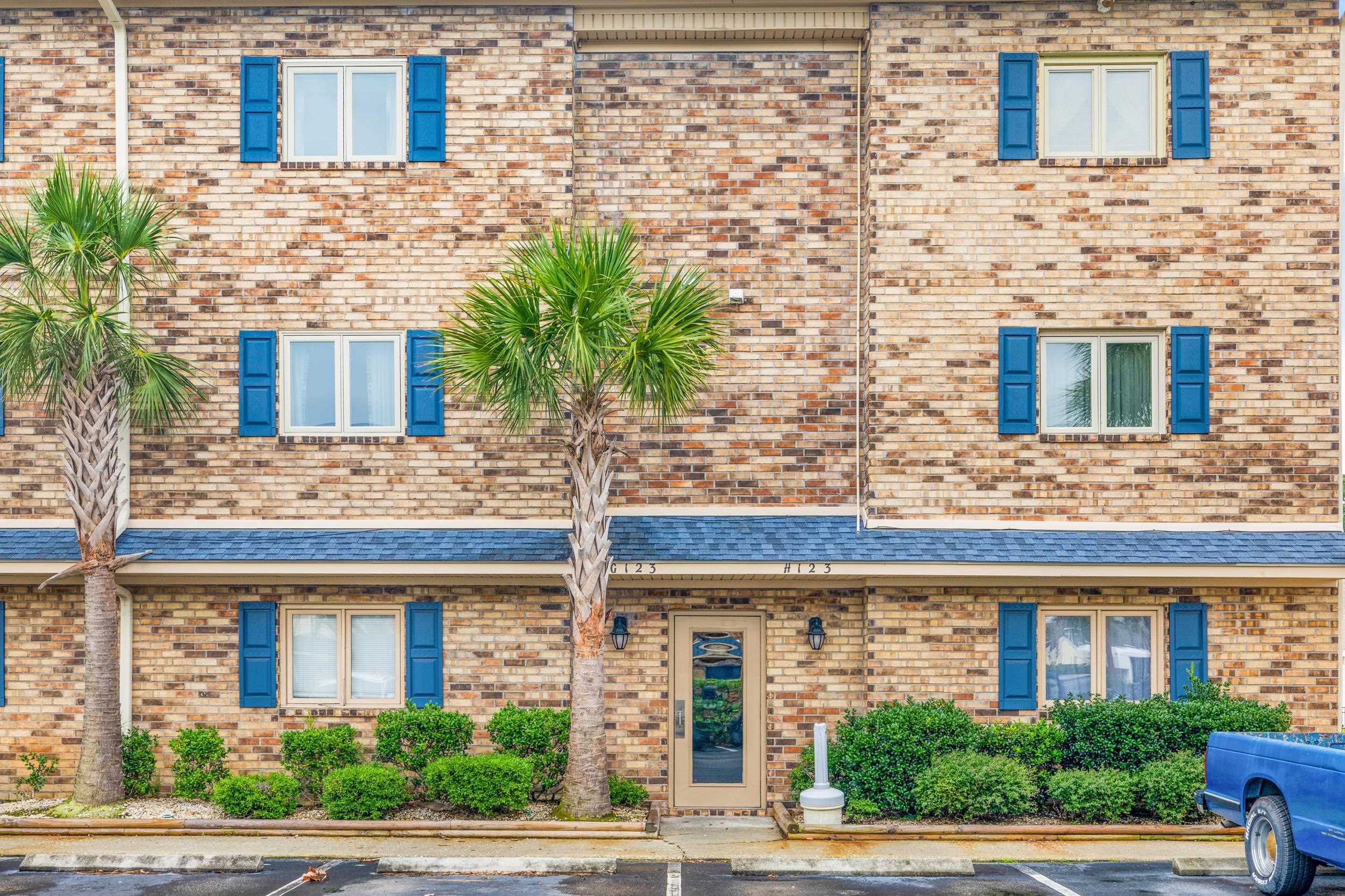 209 Double Eagle Dr. 