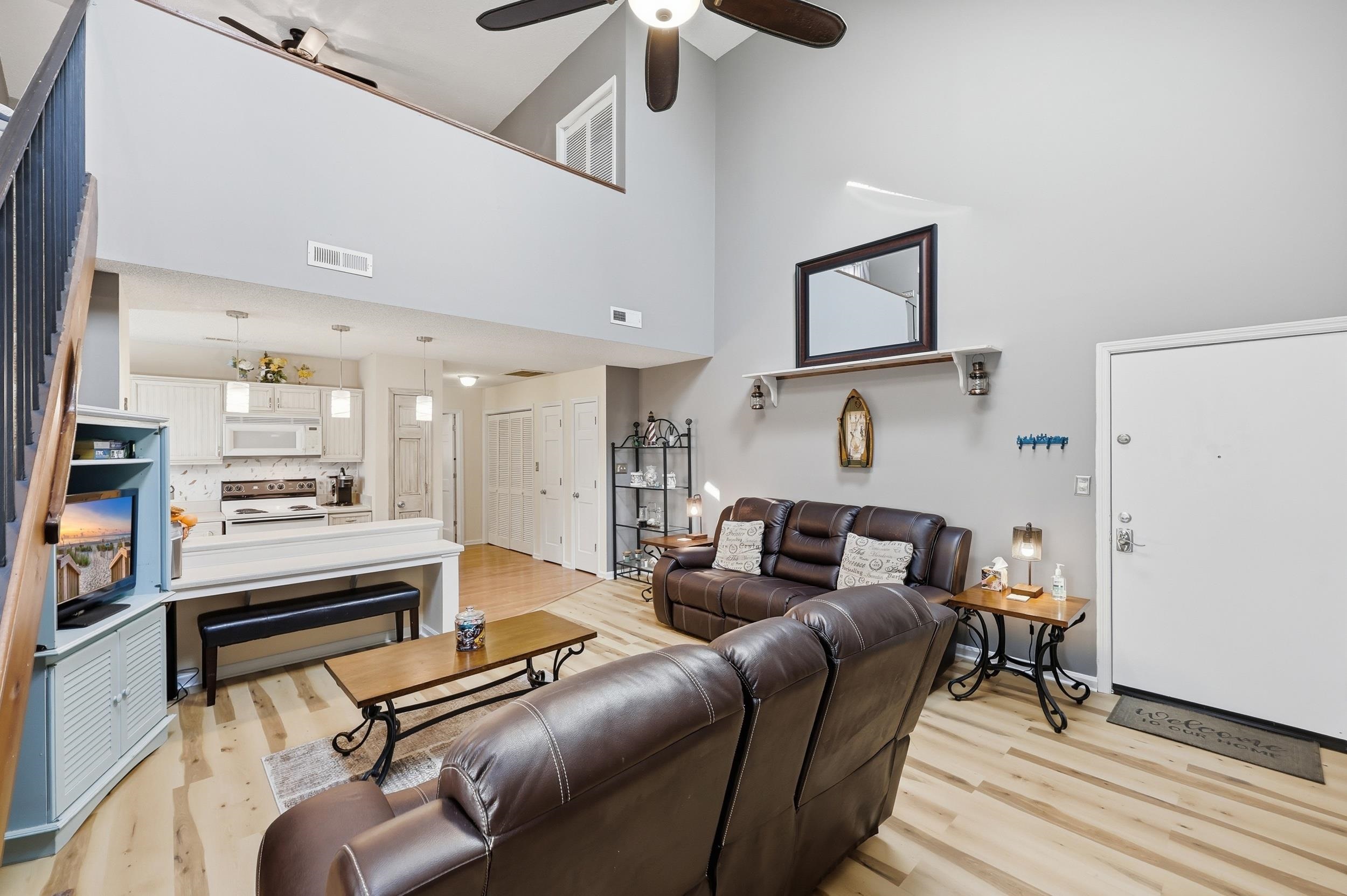 209 Double Eagle Dr. 