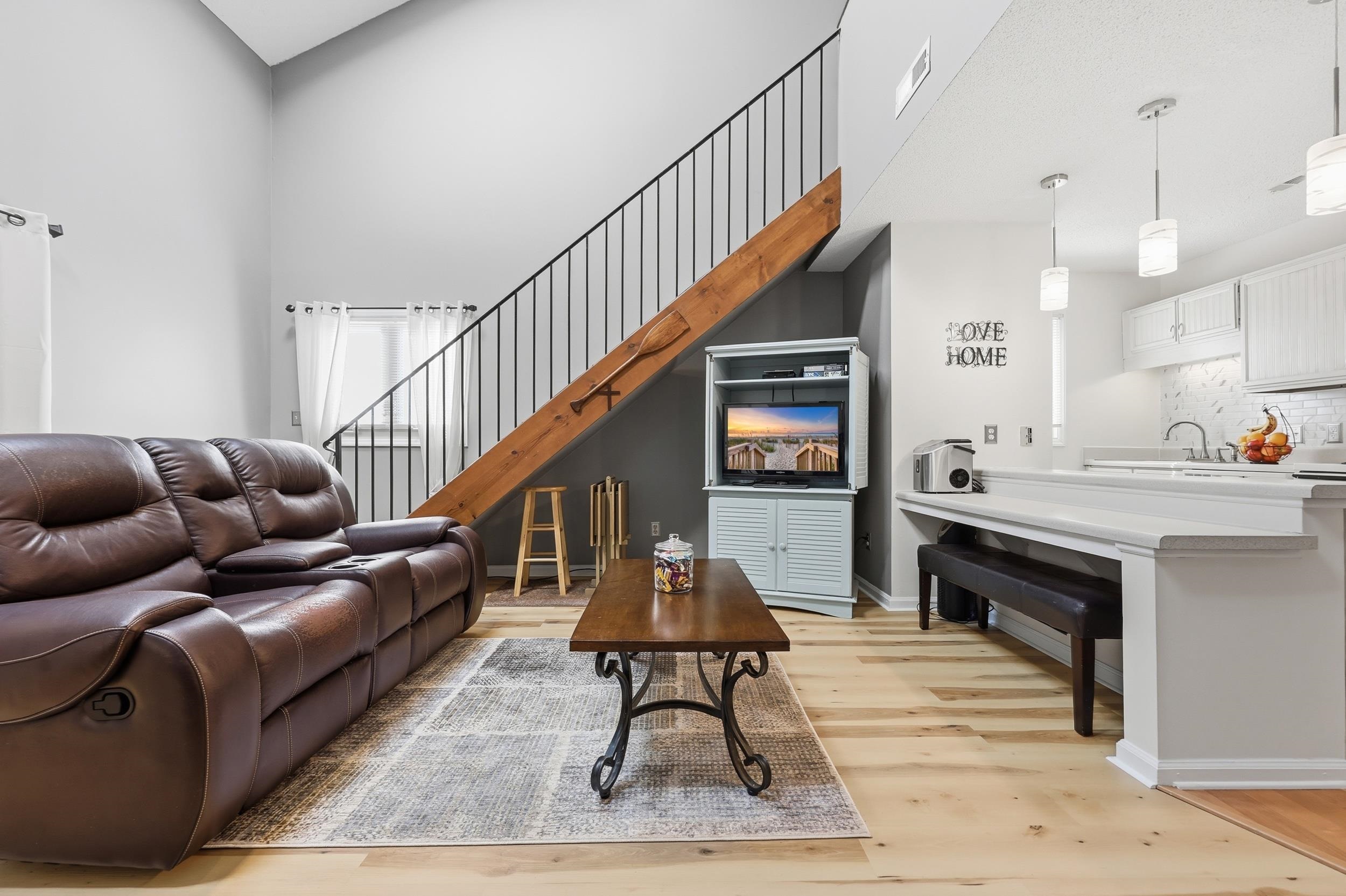 209 Double Eagle Dr. 