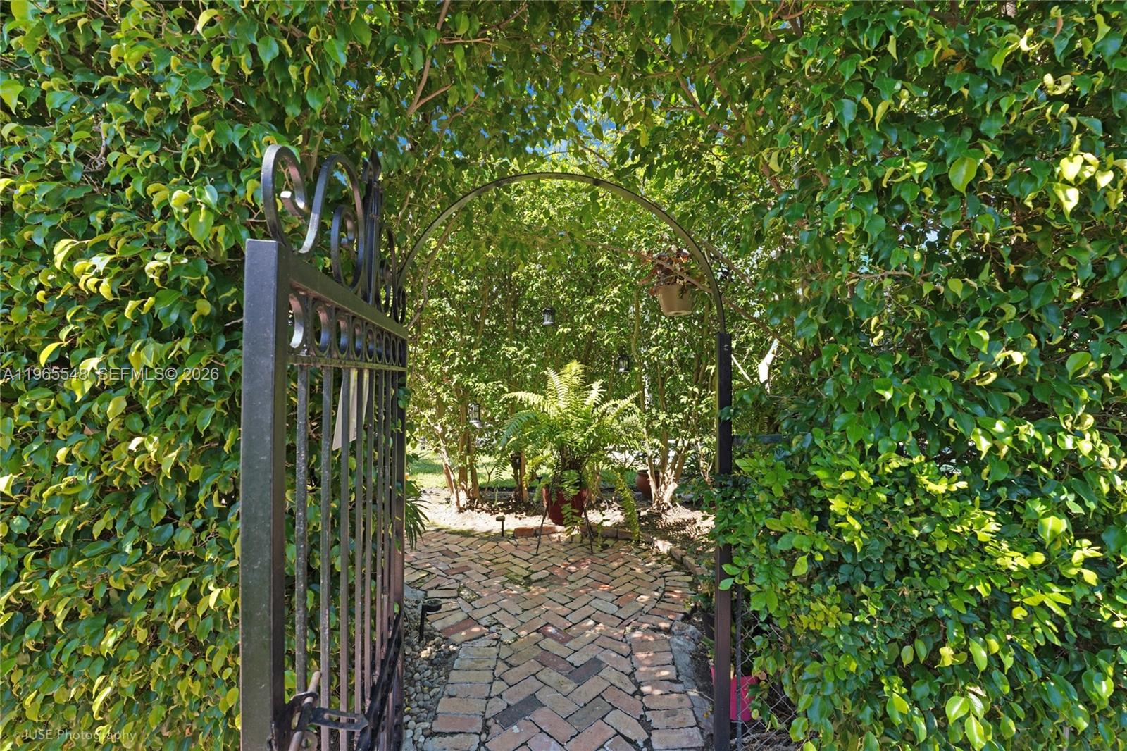 Homes for sale in Miami Beach, FL | 4500 Sheridan Ave, Miami Beach, FL 33140 | MLS# A11965548