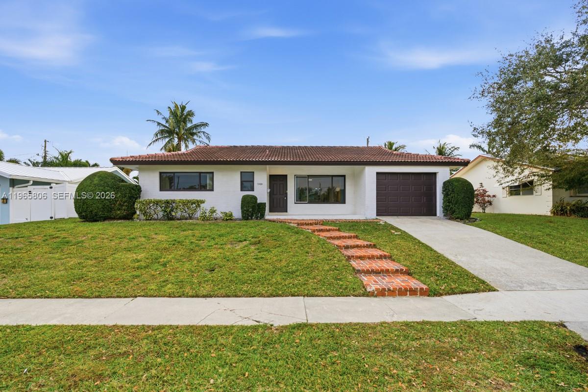 1260 SW 8th St, Boca Raton FL 33486