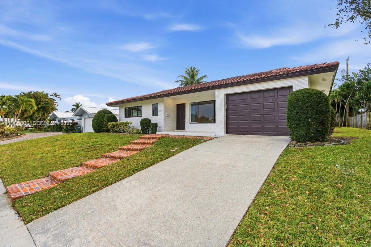 1260 SW 8th St, Boca Raton FL 33486
