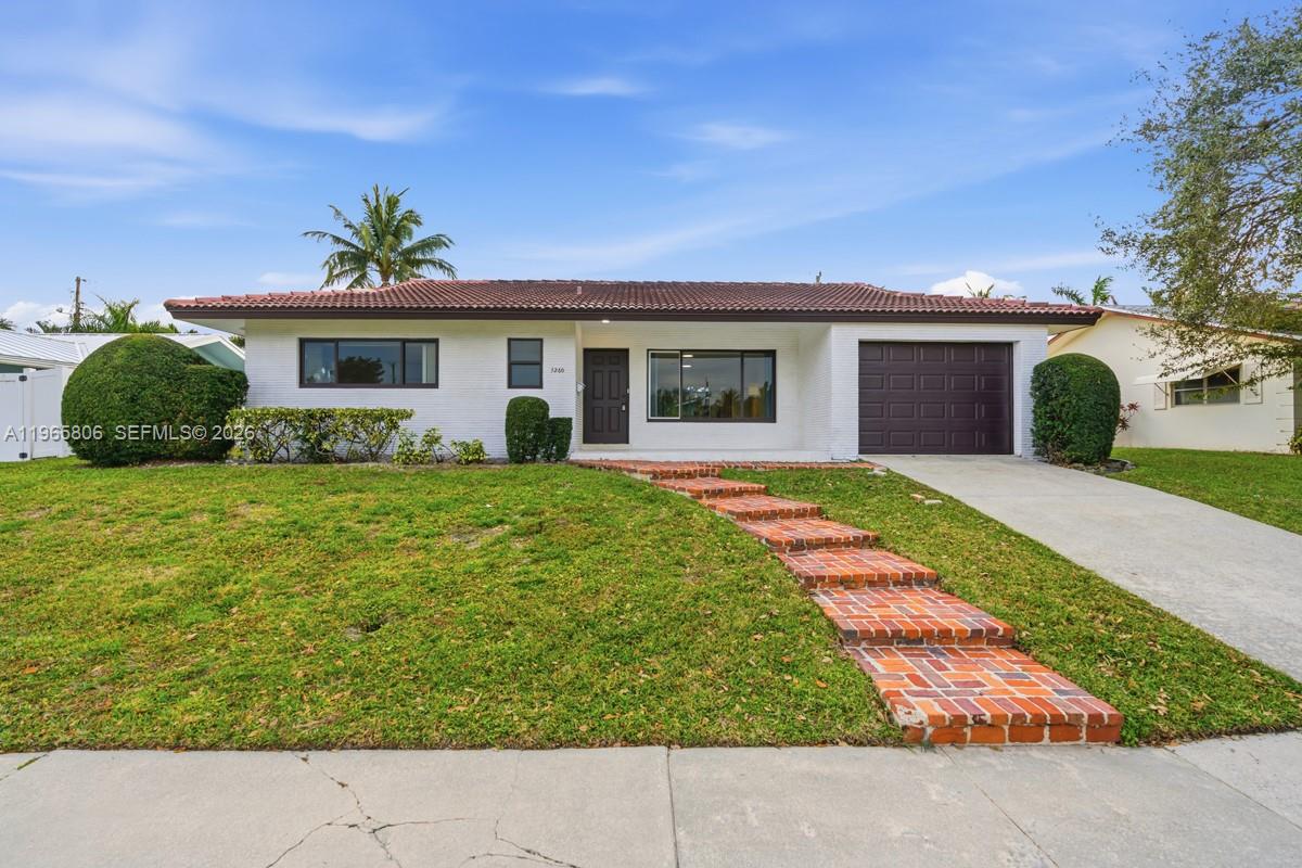 1260 SW 8th St, Boca Raton FL 33486