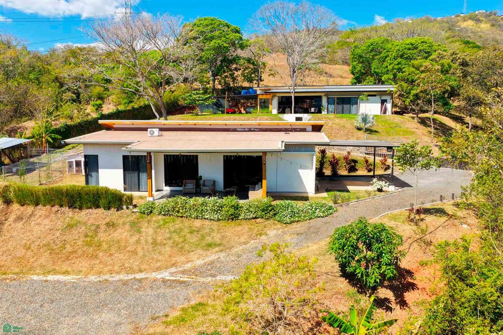 3 bed Single Family Homes For Sale in Atenas, Alajuela - 1