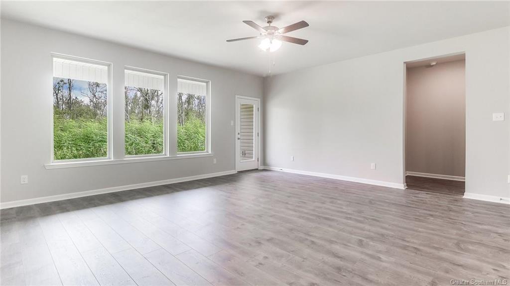 4654 E Ridge Road — photo 3