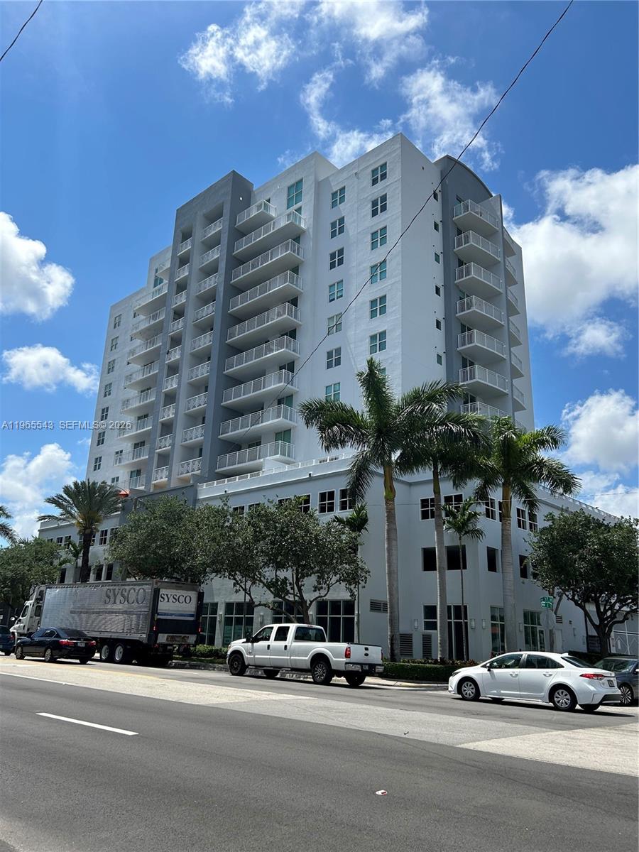 Douglas Place Condo